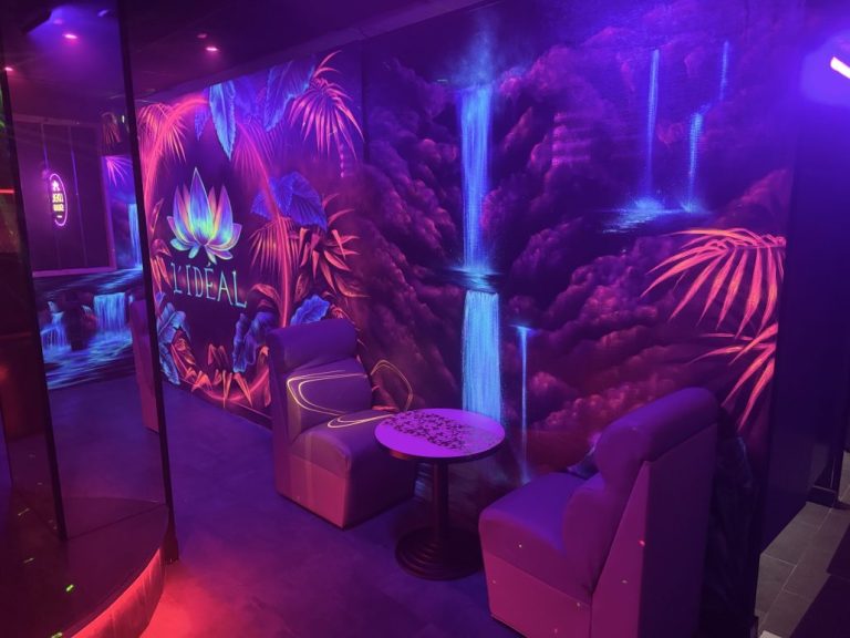 Espace detente - decor jungle et cascade - L IDEAL SAUNA, Agen